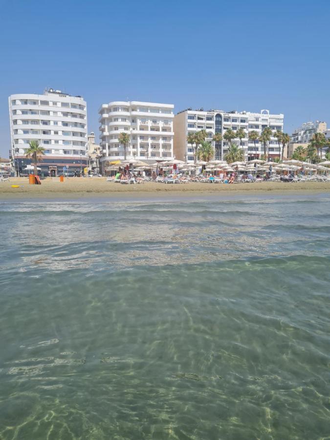 Alex Beach Apartment 51 Larnaca Exterior foto
