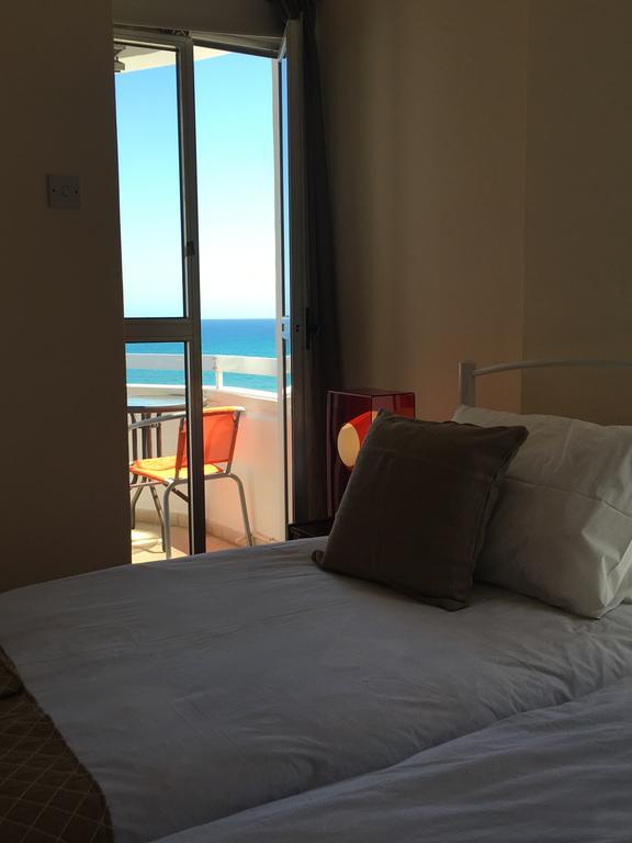 Alex Beach Apartment 51 Larnaca Exterior foto