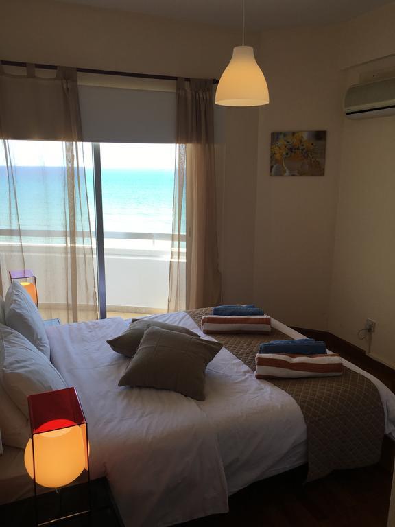 Alex Beach Apartment 51 Larnaca Exterior foto